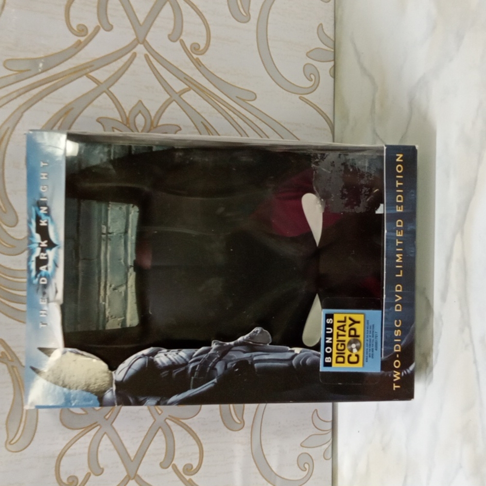 Bateman mask case